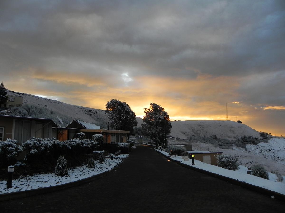 Witsieshoek Mountain Lodge Phuthaditjhaba Exterior photo